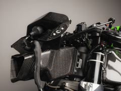 2024+ Kawasaki zx6r air intake and fairing bracket by carbonin
