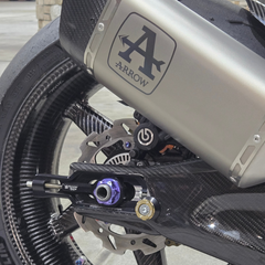 Braking wave rotor installed on bmw s1000RR