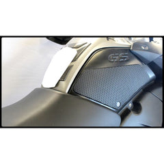 TechSpec BMW R1200 GS (2004 - 07) R1200 GS ADVENTURE (2004 - 12) Snake Skin Tank Grips: Free Center Tank Protector 1