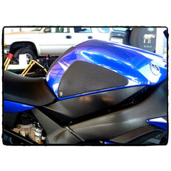 TechSpec YAMAHA YZF R1 (2001 - 03) Snake Skin Tank Grips