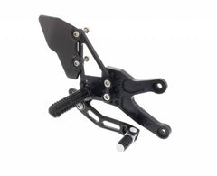 ATTACK PERFORMANCE REAR SET KIT, YZF R1 09-14, W/SHIFT LEVER, BLACK