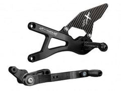Extreme Components Rearset Yam R1 15-21 STD/GP Black w carbon heel