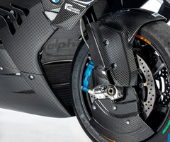 Alpha Racing Carbon Front Fender Racing Version M1000RR