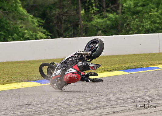 Jayson Uribe Gets Top 10 in Superbike in Atlanta