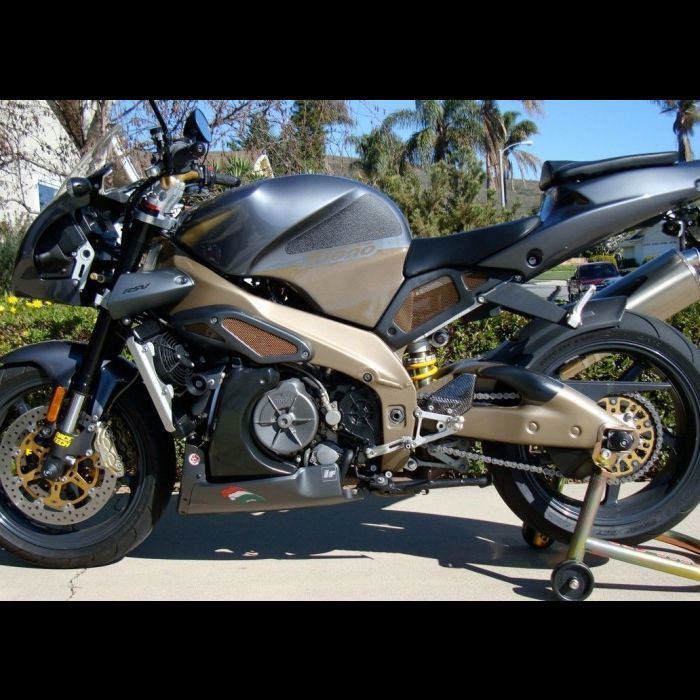 TechSpec APRILIA TUONO R 1000 (2005) RSV MILLE R (2000 - 2004) XL2 Tank Grips