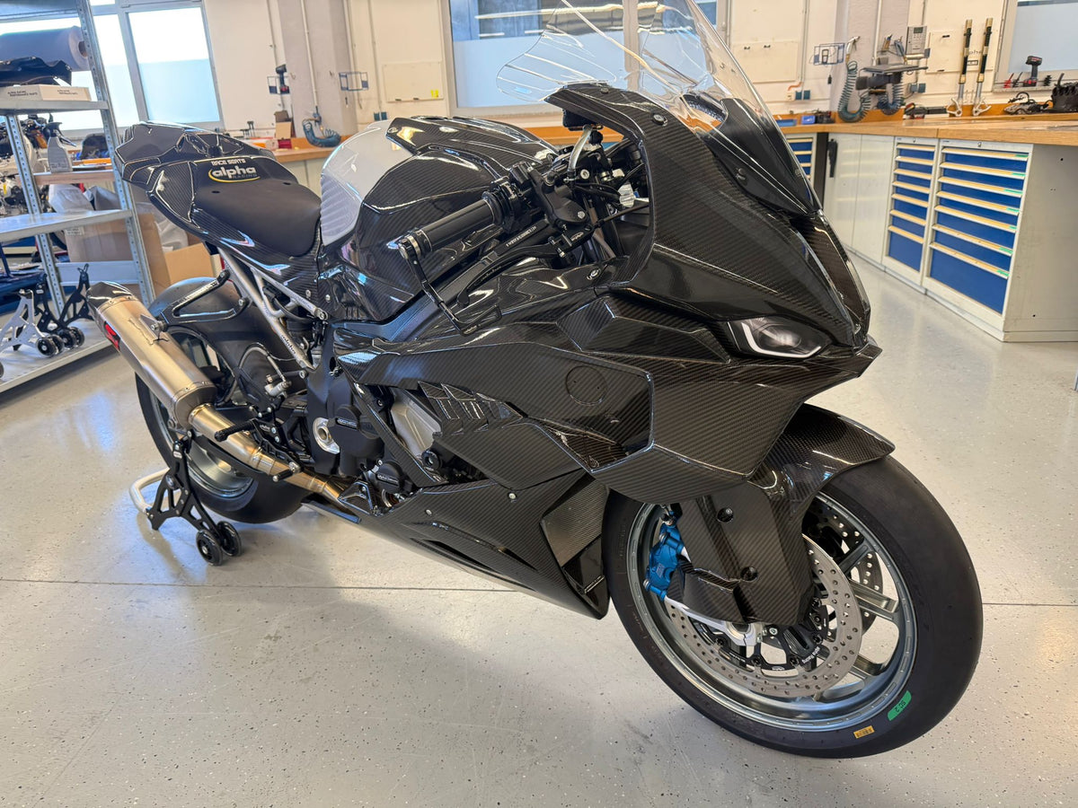 Alpha Racing fairing kit Carbon Fiber 4-piece, BMW S1000RR 2025 + K67