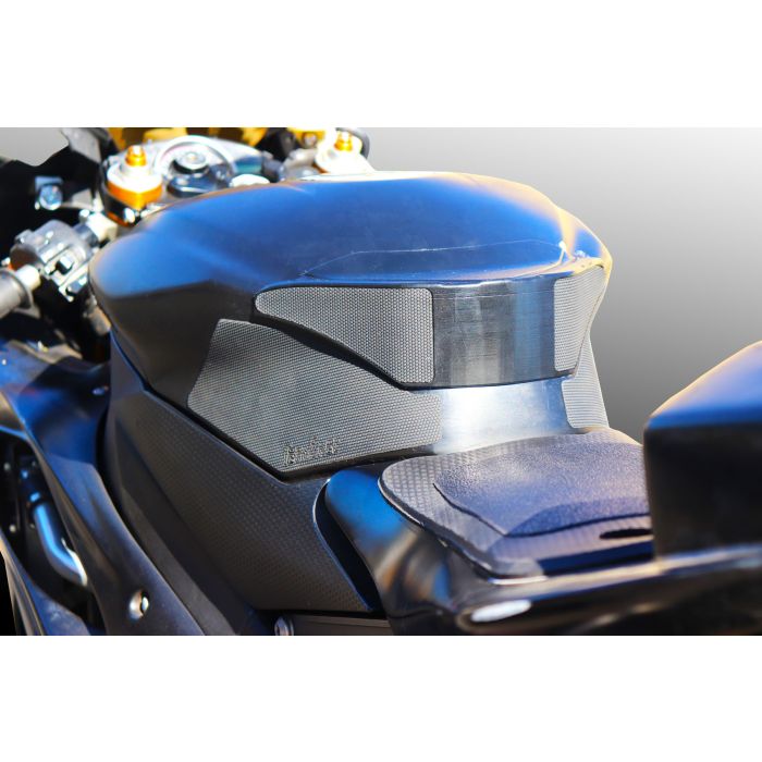 Tech spec R6 tank extension rear view