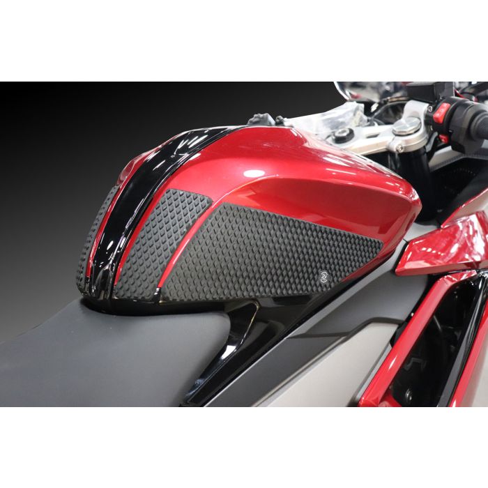 TechSpec TRIUMPH Daytona 660, Half Tank 4 Piece (2024 - Current TechSpec TRIUMPH Daytona 660, Half Tank 4 Piece (2024 - Current