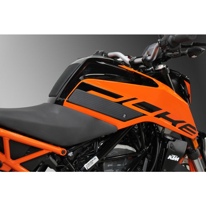 TechSpec KTM SUPER DUKE 200 Half Tank (2020 - CURRENT) KTM Duke 390 (2017-2020) XL2 Tank Grips: Free Center Tank Protector Included