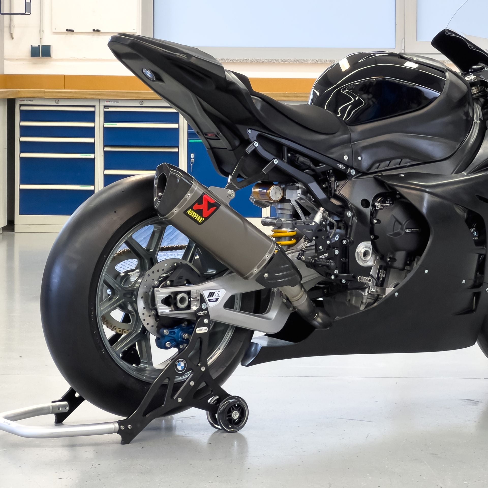 Akrapovic 2025 BMW M1000RR Evo Line Exhaust | HHR – HHR Performance