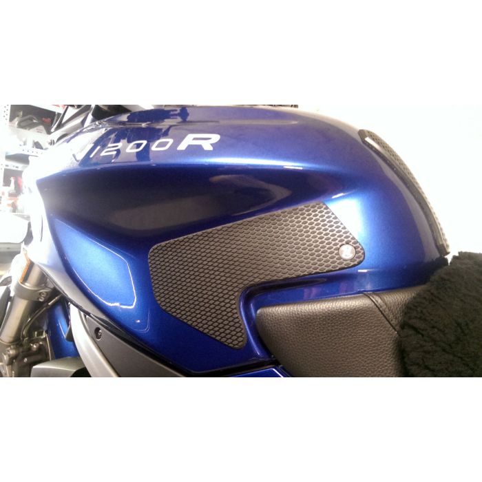 TechSpec BMW R1200 R (2007 - 13) Snake Skin Tank Grips: Free Center Tank Protector Included
