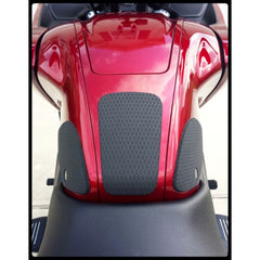 TechSpec HONDA CTX 700 / CTX 700 N / CTX 1300 (2014 - CURRENT) Snake Skin Tank Grips: Free Center Tank Protector Included