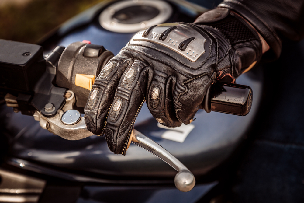 Should I Hold the Clutch While Braking a Motorcycle?